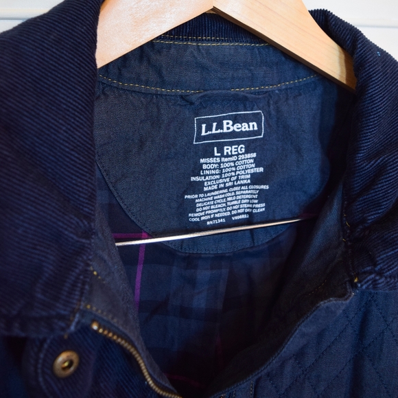 Vintage L.L. Bean navy quilted riding jacket lined with flannel - Picture 2 of 7